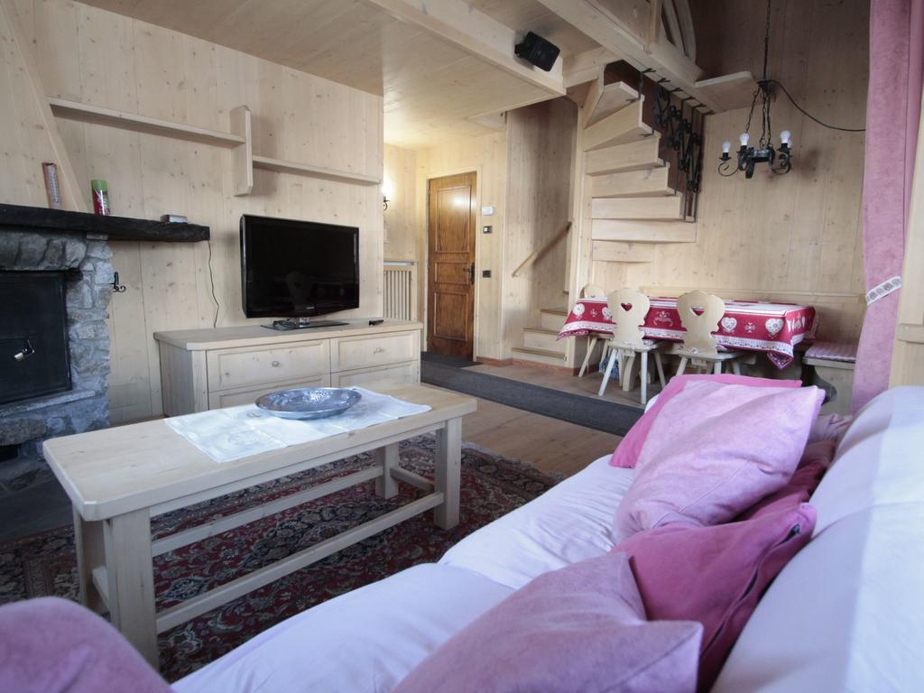 Tranquil Holiday Home In Livigno Italy Near Ski Area Ngoại thất bức ảnh